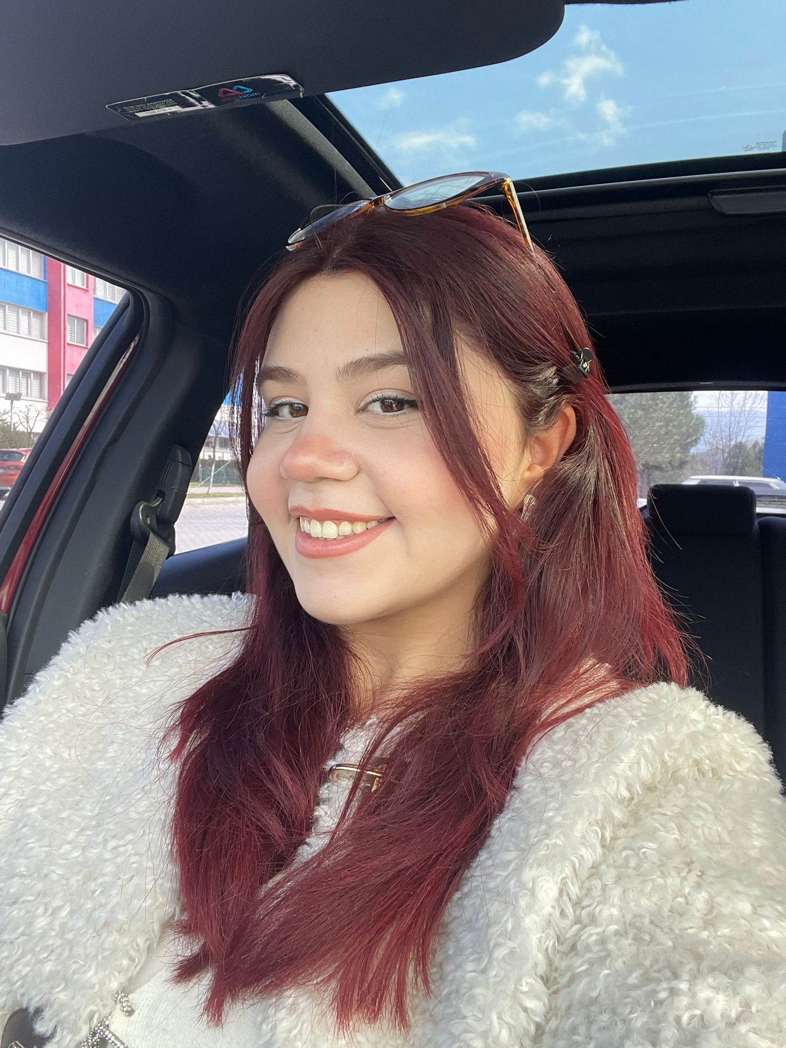 Ece Akyürek - Sosyal Medya Uzmanı